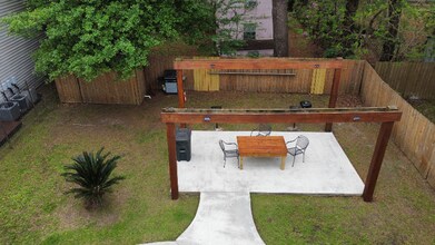 310 Ella St in Lafayette, LA - Building Photo - Building Photo