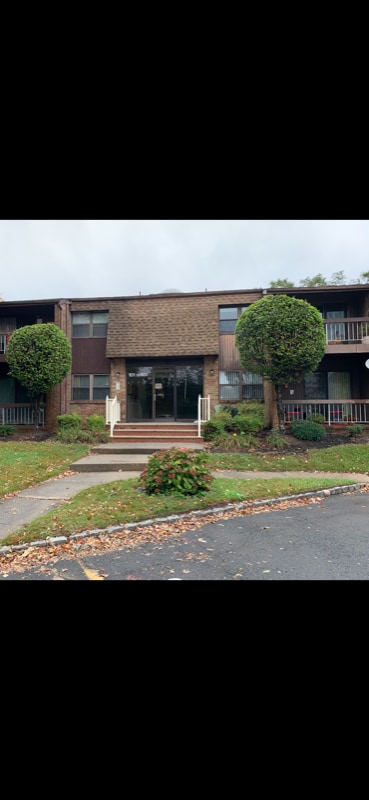 property at 107 Sharon Garden Ct