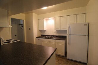 4228 Wyoming St in Kansas City, MO - Building Photo - Building Photo