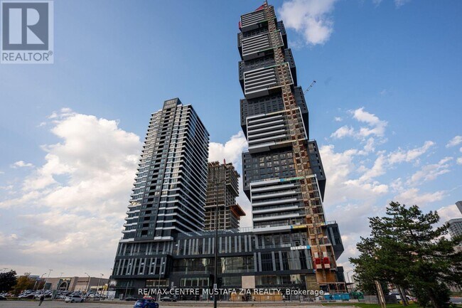 4015 The Exchange in Mississauga, ON - Building Photo - Building Photo