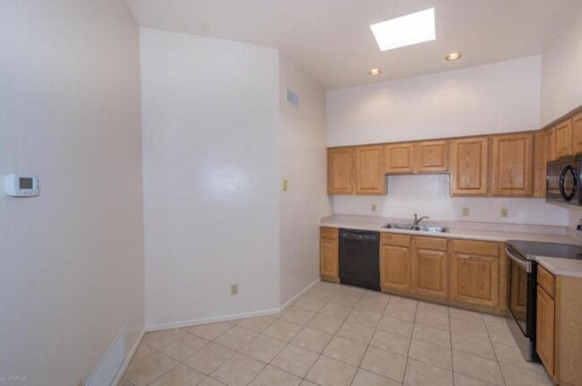 125 E Bowers Ct in Tucson, AZ - Building Photo - Building Photo