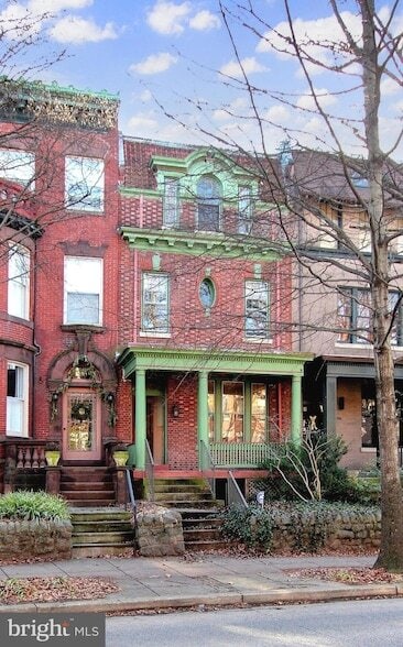 property at 1756 Park Rd NW