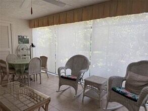 6000 Oak Creek Ln in Bradenton, FL - Building Photo - Building Photo