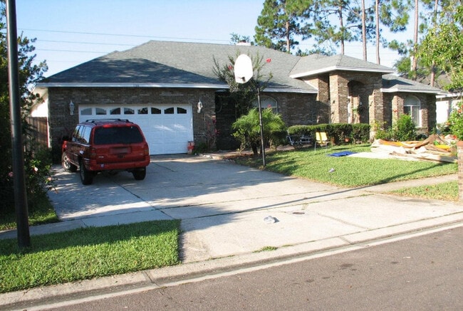 property at 9816 Bay Vista Estates Blvd