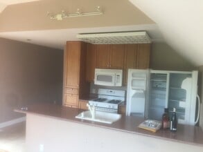 2722 Taylorsville Rd in Taylorsville, KY - Building Photo - Building Photo