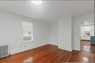 9 Wyatt St in Somerville, MA - Building Photo - Building Photo