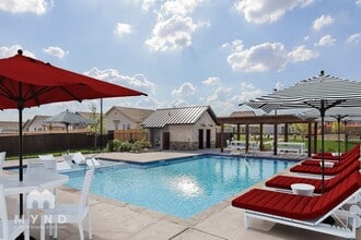 2737 Ctr Crk Ln, Unit 501 in Fort Worth, TX - Foto de edificio - Building Photo