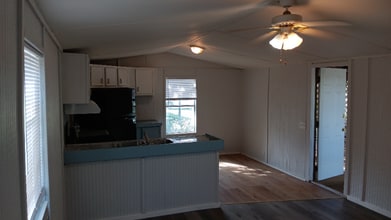 7008 Chestnut Dr in Cocoa, FL - Building Photo - Building Photo