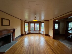 2260 Lake Shore Rd in Essex, NY - Building Photo - Building Photo