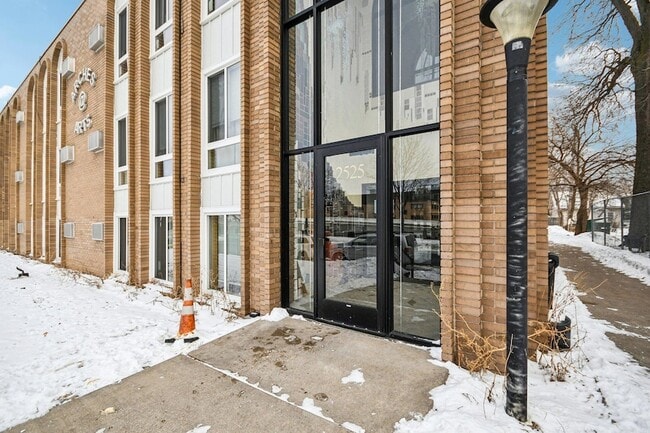 property at 2525 3rd Ave S