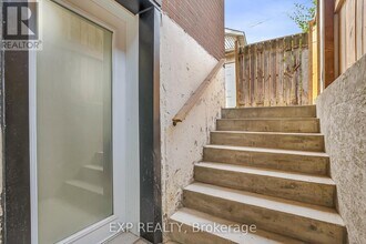 3-RM3 Bankfield Dr in Toronto, ON - Building Photo - Building Photo