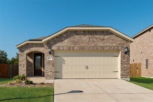 1413 Butler Ave in Princeton, TX - Building Photo