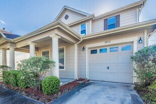 20931 Gastonbury Ln in Humble, TX - Building Photo