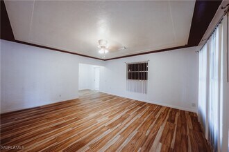 4512 Normandy Dr in Naples, FL - Building Photo - Building Photo