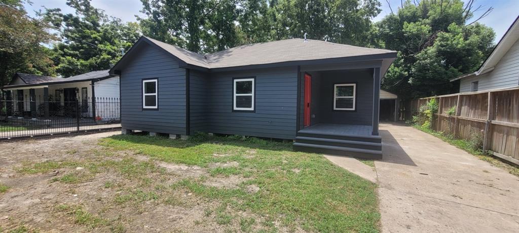 54 De Boll St in Houston, TX - Building Photo