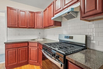 295 Goldsmith Ave, Unit 3 in Newark, NJ - Building Photo - Building Photo