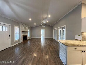 105 Scuppernong Ct in Seven Lakes, NC - Building Photo - Building Photo