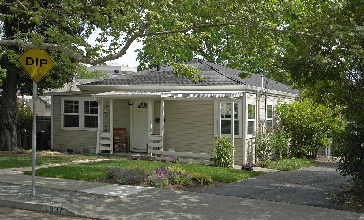 1937 Shuey Ave in Walnut Creek, CA - Building Photo