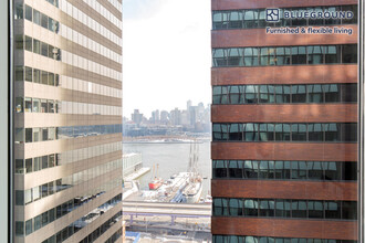 180 Water St, Unit FL17-ID536 in New York, NY - Foto de edificio - Building Photo