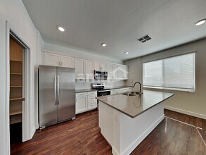 17121 Puget Ave in Waddell, AZ - Building Photo - Building Photo