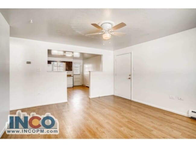 property at 275 S Hoyt St