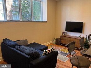 415 S 19th St in Philadelphia, PA - Building Photo - Building Photo