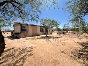 8393 S Marstellar Rd in Tucson, AZ - Building Photo - Building Photo