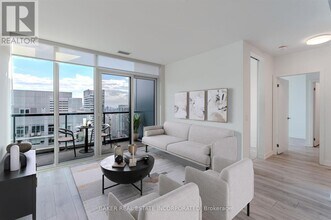 223 Redpath Ave in Toronto, ON - Building Photo - Building Photo