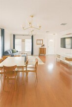 2117 W Spruce St in Tampa, FL - Building Photo - Building Photo