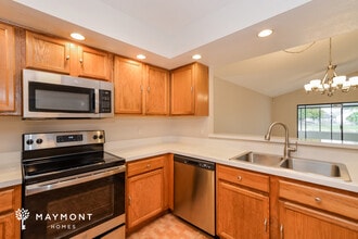 1019 Apopka Woods Ln in Orlando, FL - Building Photo - Building Photo