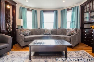 30 Clay St in Cambridge, MA - Building Photo - Building Photo
