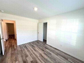 1114 Treeta Trail in Kyle, TX - Building Photo - Building Photo
