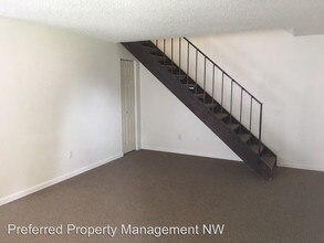 1309 Wildwood St-Unit -Unit B in Marysville, WA - Building Photo - Building Photo