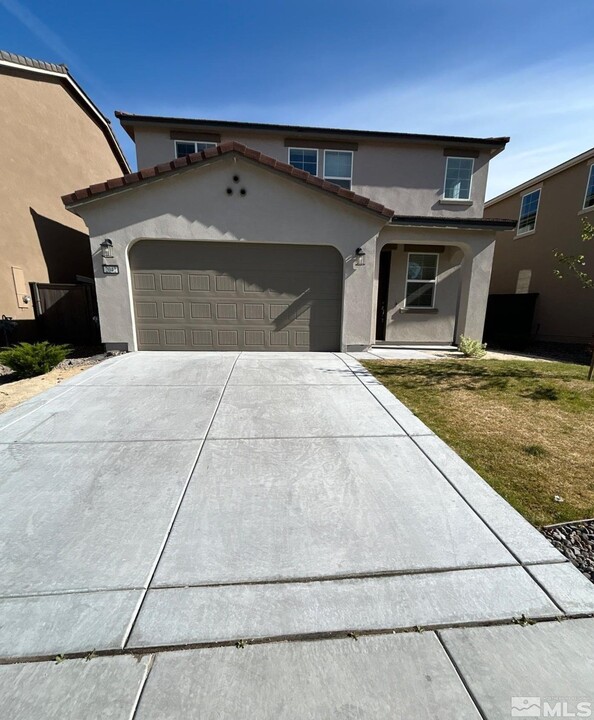 1982 Maradona Dr in Sparks, NV - Building Photo