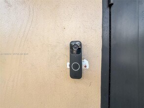 110 SW 108th Ave in Miami, FL - Building Photo - Building Photo