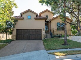 2321 Gilia Dr in Austin, TX - Building Photo