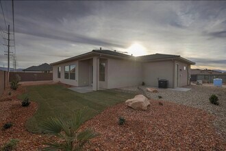 4729 S Lucy Ln in Washington, UT - Building Photo - Building Photo