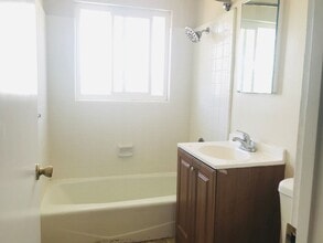 1273-1279 Parkington Ave in Sunnyvale, CA - Building Photo - Building Photo