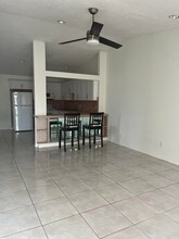 4423 Woodstock Dr in West Palm Beach, FL - Building Photo - Building Photo