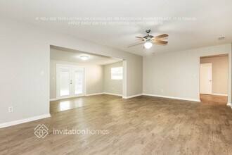 1111 N Parsons Ave in Brandon, FL - Building Photo - Building Photo