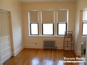 53 Fellsway W, Unit 22A in Medford, MA - Building Photo - Building Photo