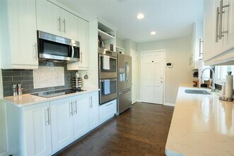9906 Harwell Dr in Dallas, TX - Building Photo - Building Photo