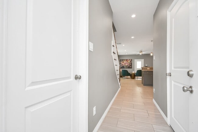 property at 3019 Elysian St