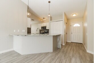 10329 Midstate Ave in Port Richey, FL - Building Photo - Building Photo