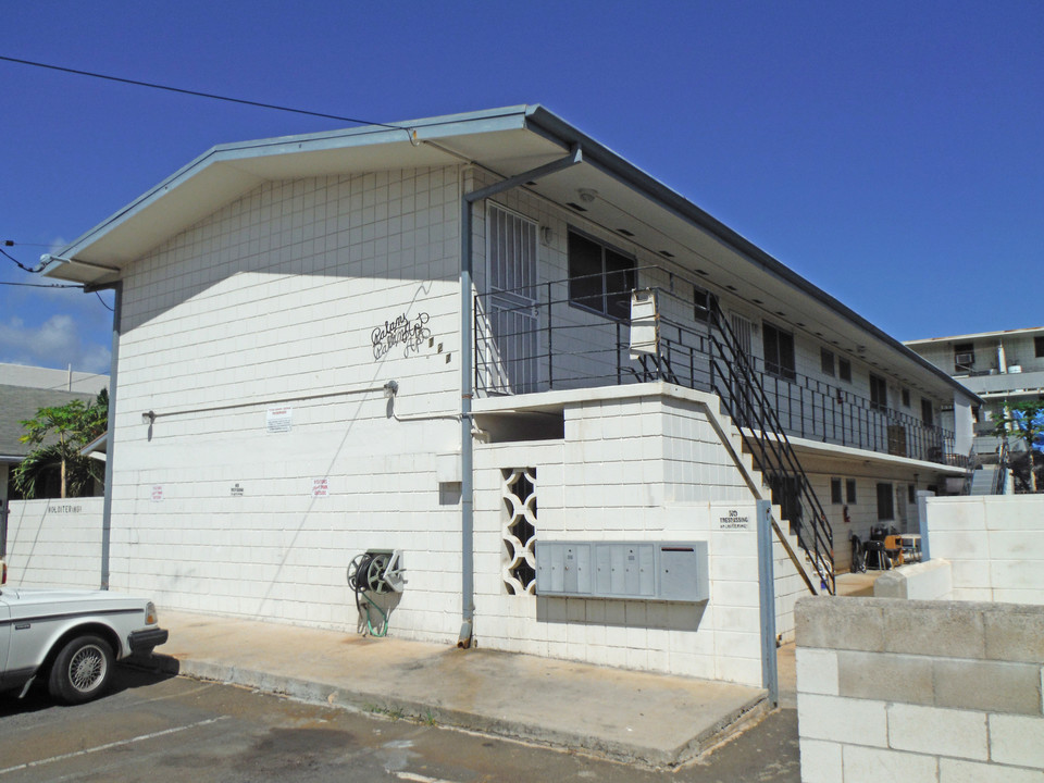 727 Palani Ave in Honolulu, HI - Foto de edificio