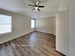 219 Sandhill Dr in Lockhart, TX - Building Photo - Building Photo