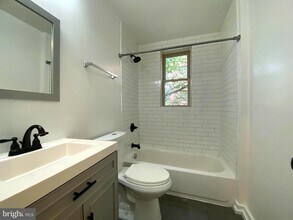 3126 16th St NW in Washington, DC - Building Photo - Building Photo