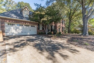 310 Bent Grass Dr in Roswell, GA - Building Photo - Building Photo