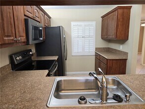 2656 Kings Lake Blvd in Naples, FL - Building Photo - Building Photo