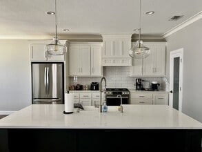 5207 Torrey Vista Dr in Midland, TX - Building Photo - Building Photo